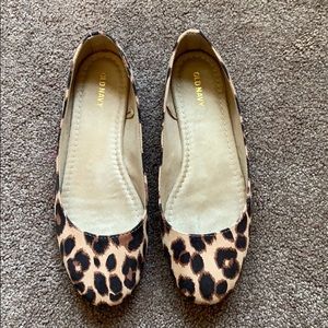 Old Navy Flats Size 8